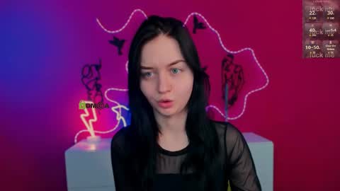 miki_ti online show from May 11, 2:28 am