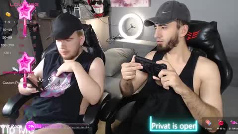 MIKI ENN ALEKS online show from October 19, 10:27 am