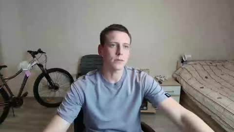 Snapshot of mikimaus0101 chatting on June 1, 1:35 pm Michael online show from June 1, 1:35 pm