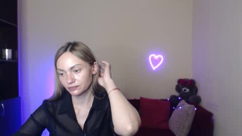 Adalina online show from May 11, 2:45 pm
