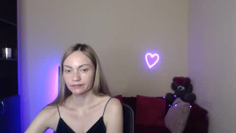 Adalina online show from May 11, 4:04 pm