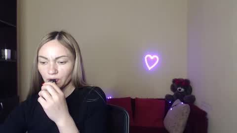 Adalina online show from May 17, 11:28 am