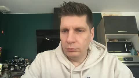 miklp8463 online show from February 24, 8:34 am