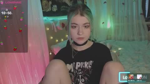 Miko online show from February 7, 1:48 pm