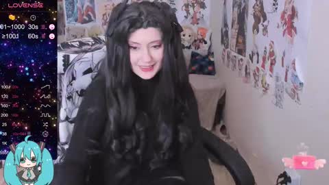 Snapshot of miku_bunny chatting on February 23, 6:39 am Miku online show from February 23, 6:39 am