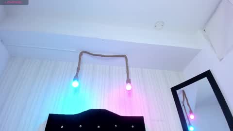 miku_katsuragis online show from September 18, 3:41 am