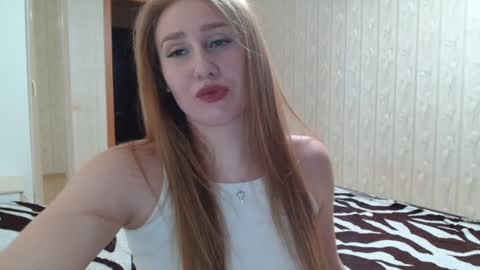 Snapshot of miku_sanders2 chatting on December 6, 2:06 pm miku_sanders2 online show from December 6, 2:06 pm