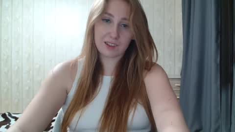 Snapshot of miku_sanders2 chatting on January 15, 4:32 pm miku_sanders2 online show from January 15, 4:32 pm