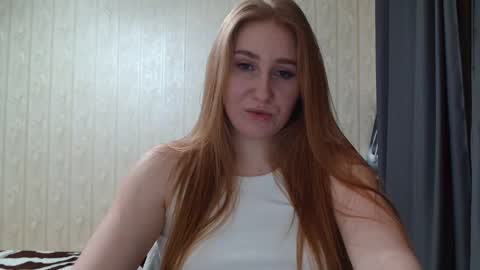 Snapshot of miku_sanders2 chatting on February 7, 8:10 pm miku_sanders2 online show from February 7, 8:10 pm
