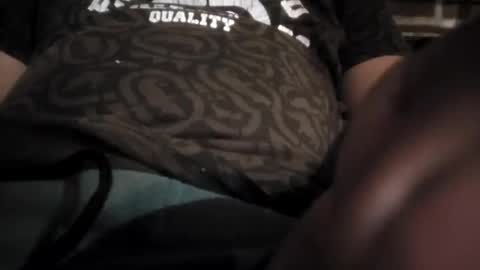 Snapshot of miky17cm chatting on December 19, 5:14 am miky17cm online show from December 19, 5:14 am