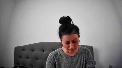 Snapshot of mikyloveu chatting on March 7, 3:09 pm Mikyloveu online show from March 7, 3:09 pm