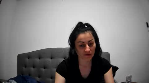 Snapshot of mikyloveu chatting on March 16, 5:39 pm Mikyloveu online show from March 16, 5:39 pm