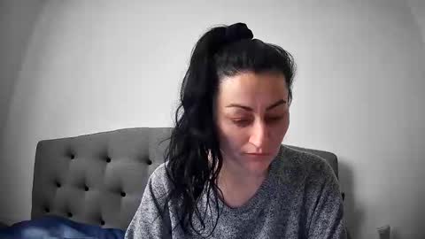 Snapshot of mikyloveu chatting on March 25, 2:56 pm Mikyloveu online show from March 25, 2:56 pm