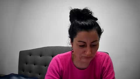 Snapshot of mikyloveu chatting on March 30, 3:57 pm Mikyloveu online show from March 30, 3:57 pm