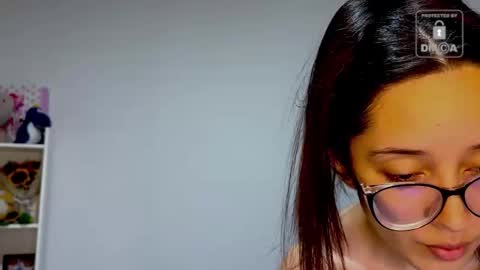 Mila and albert online show from March 1, 1:18 am