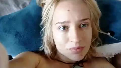 Mila 420 online show from September 23, 7:55 am