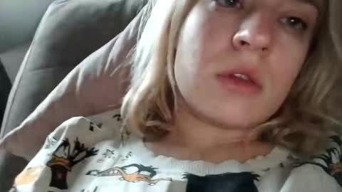 Mila 420 online show from November 30, 10:52 am