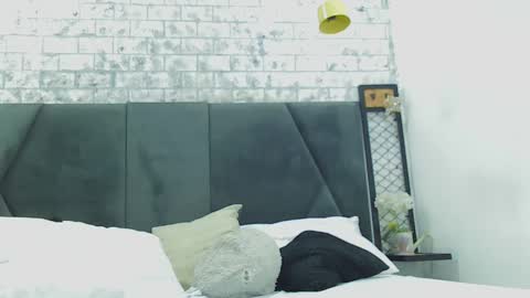 Snapshot of mila_adamss chatting on January 12, 1:58 pm mila_adamss online show from January 12, 1:58 pm