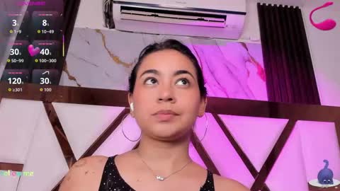 Camila online show from November 21, 6:50 pm