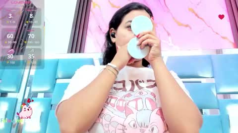 Snapshot of mila_clum chatting on February 22, 11:53 am Camila online show from February 22, 11:53 am