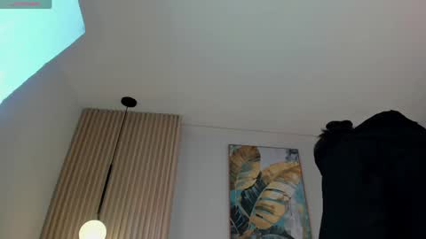 mila_hank online show from March 27, 12:16 pm