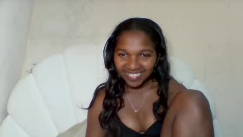 mila_lunah online show from May 16, 2:52 am