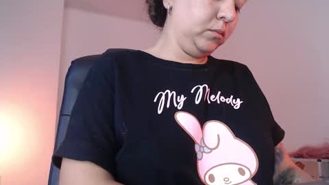 mila_phoenix online show from February 11, 10:37 pm