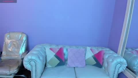 Mila and samy online show from May 17, 12:01 pm