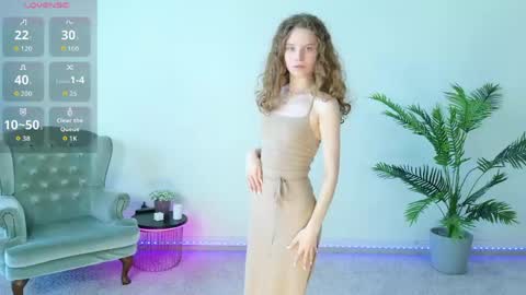 Mila online show from June 7, 7:56 am