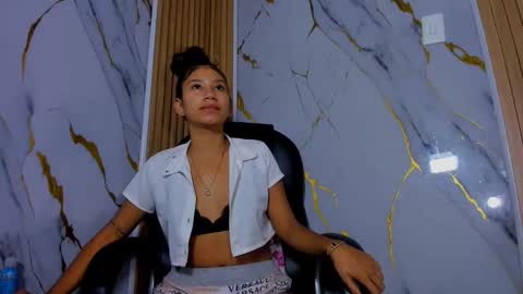 Mila online show from March 21, 1:54 am