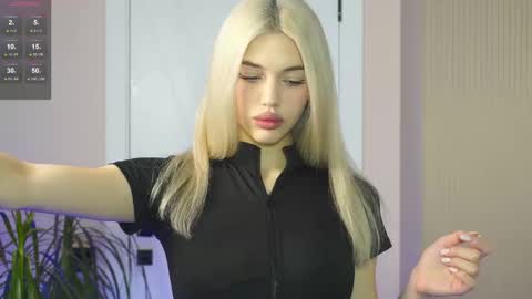 Mila and u can call me sweet bunny online show from December 16, 10:20 am