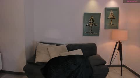 Mila online show from September 29, 12:16 am