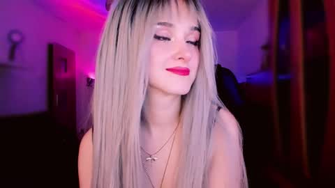 MiladyJolie online show from March 9, 7:40 pm