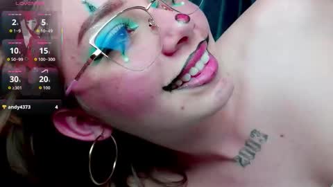 Snapshot of milafyre chatting on October 30, 1:23 pm valery online show from October 30, 1:23 pm