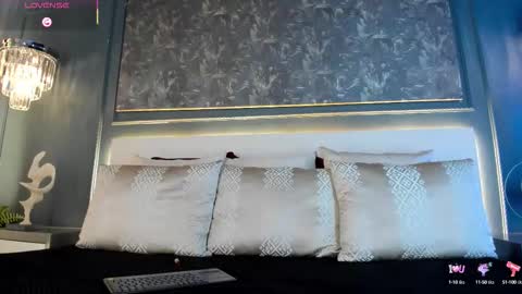 Snapshot of milagrace1 chatting on September 16, 10:05 am online show from September 16, 10:05 am