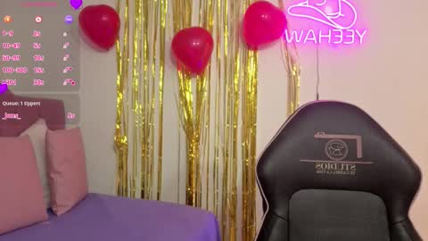 milah_tay online show from February 24, 11:41 am