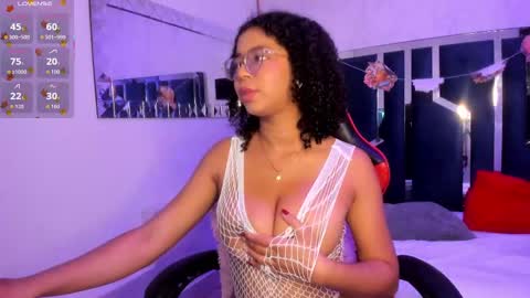 Milenna online show from September 28, 5:02 am