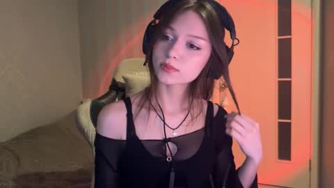 Snapshot of milamiuu chatting on January 17, 11:15 am milamiuu online show from January 17, 11:15 am