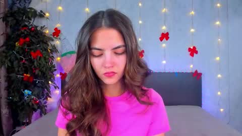 Snapshot of milana_crystal_ chatting on February 2, 8:02 am Milana online show from February 2, 8:02 am