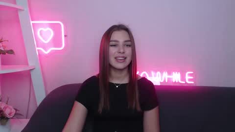 milanaangelas online show from February 28, 5:48 am