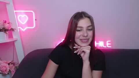 milanaangelas online show from February 28, 10:52 am