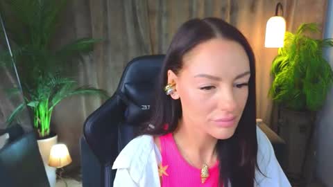 Snapshot of milanabellucci chatting on March 16, 5:44 am Milana online show from March 16, 5:44 am