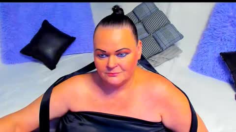 Lana online show from November 29, 1:25 pm