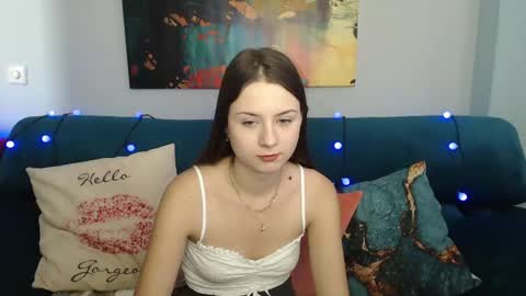 milanaroz online show from December 7, 9:28 am