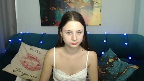 milanaroz online show from December 8, 11:57 am