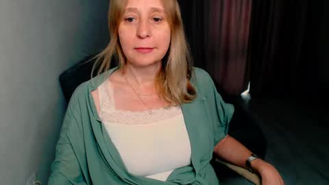 Milena online show from May 15, 7:48 am