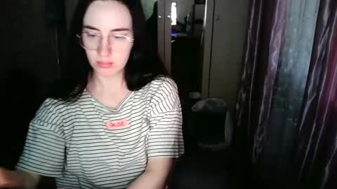 Snapshot of milanaxangel chatting on February 13, 7:13 am MilanaXAngel online show from February 13, 7:13 am