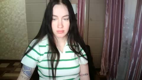 Snapshot of milanaxangel chatting on March 4, 11:51 am MilanaXAngel online show from March 4, 11:51 am