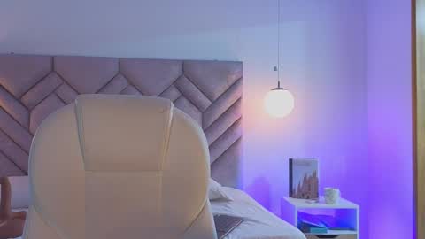 Snapshot of milancorleone chatting on March 31, 11:43 am Milan Corleone online show from March 31, 11:43 am