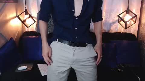 Snapshot of milandavid1 chatting on March 14, 5:29 pm milandavid1 online show from March 14, 5:29 pm